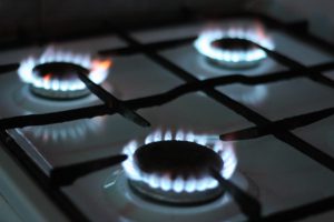 Come riconoscere le nuove truffe sui contratti luce e gas